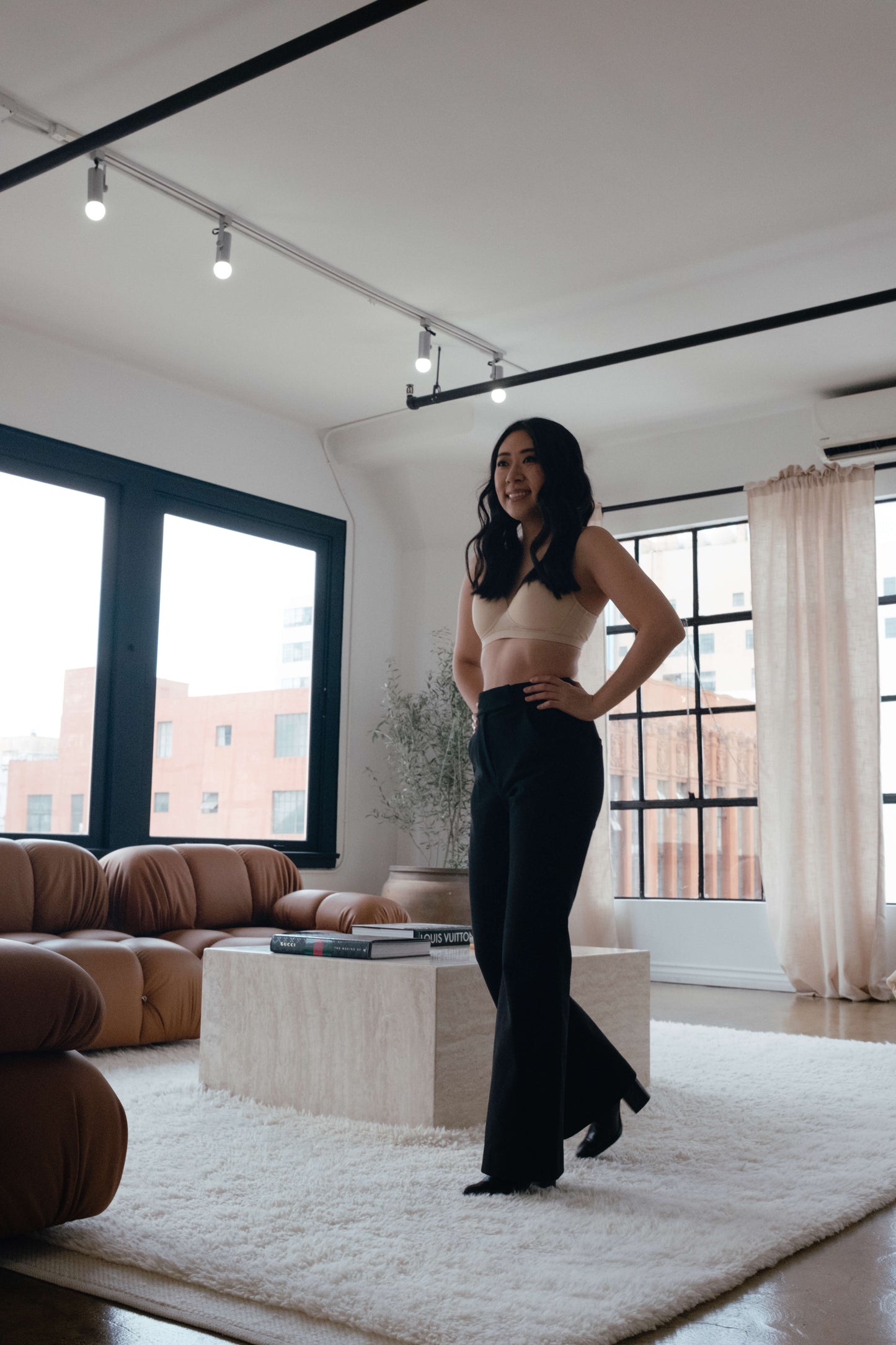 Moonrise Pocketed TâShirt Bra - Buff