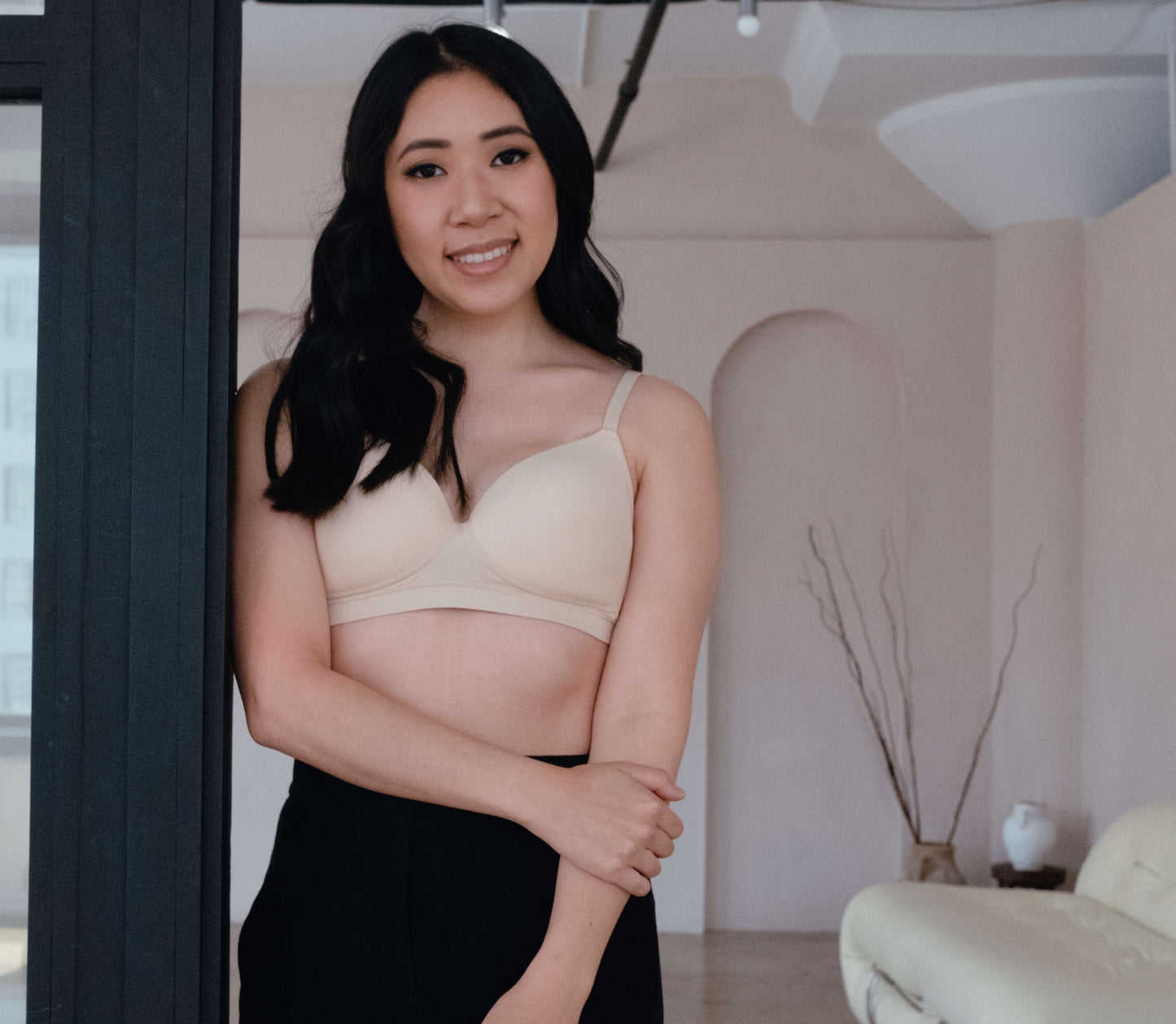 Moonrise Pocketed TâShirt Bra - Buff
