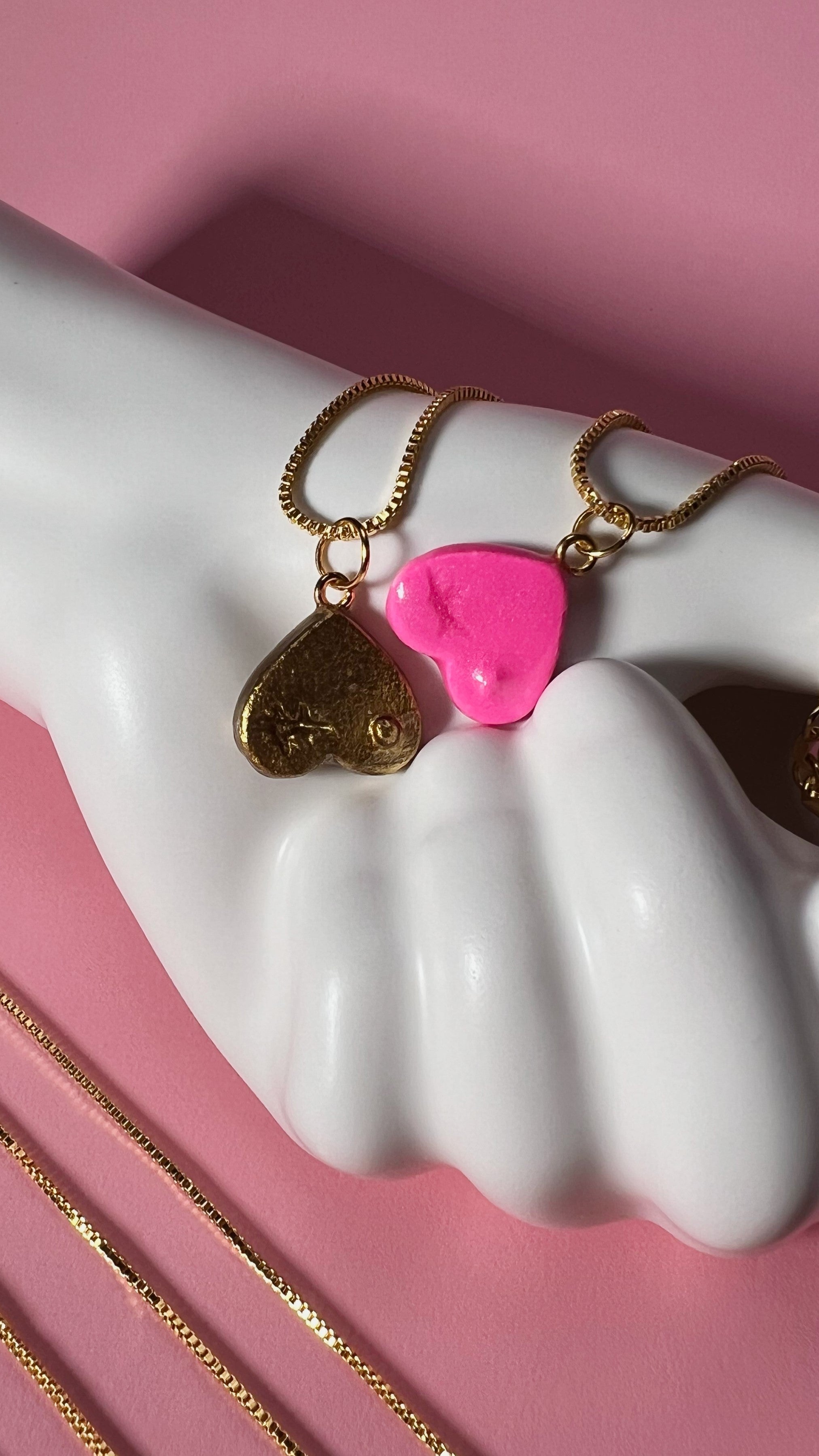 Heart Boob Necklace - Single Scar