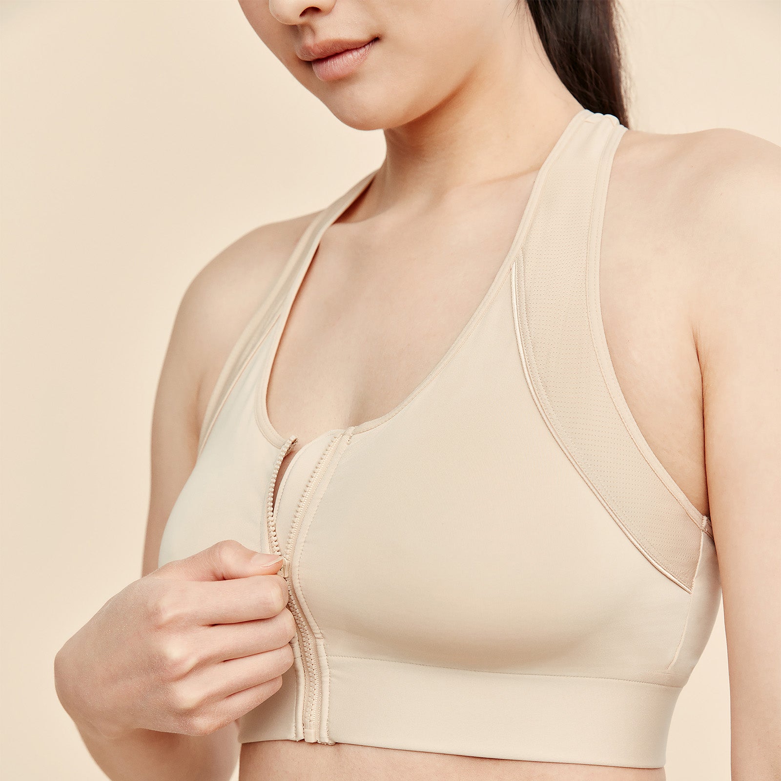 Women's Sports Bra Wirefree Front Mastectomy Bra Comfort Pocket Bra with  Removable Paddings (M, Beige) at  Women's Clothing store
